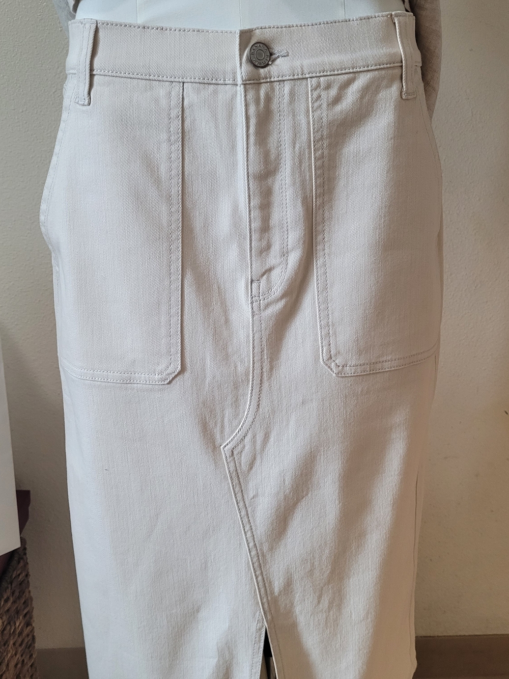 Banana Republic Cream Midi Denim Skirt With Asymetrical Seam And Utility Pockets